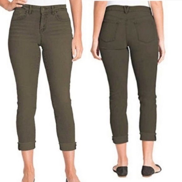 jessica simpson relaxed skinny crop